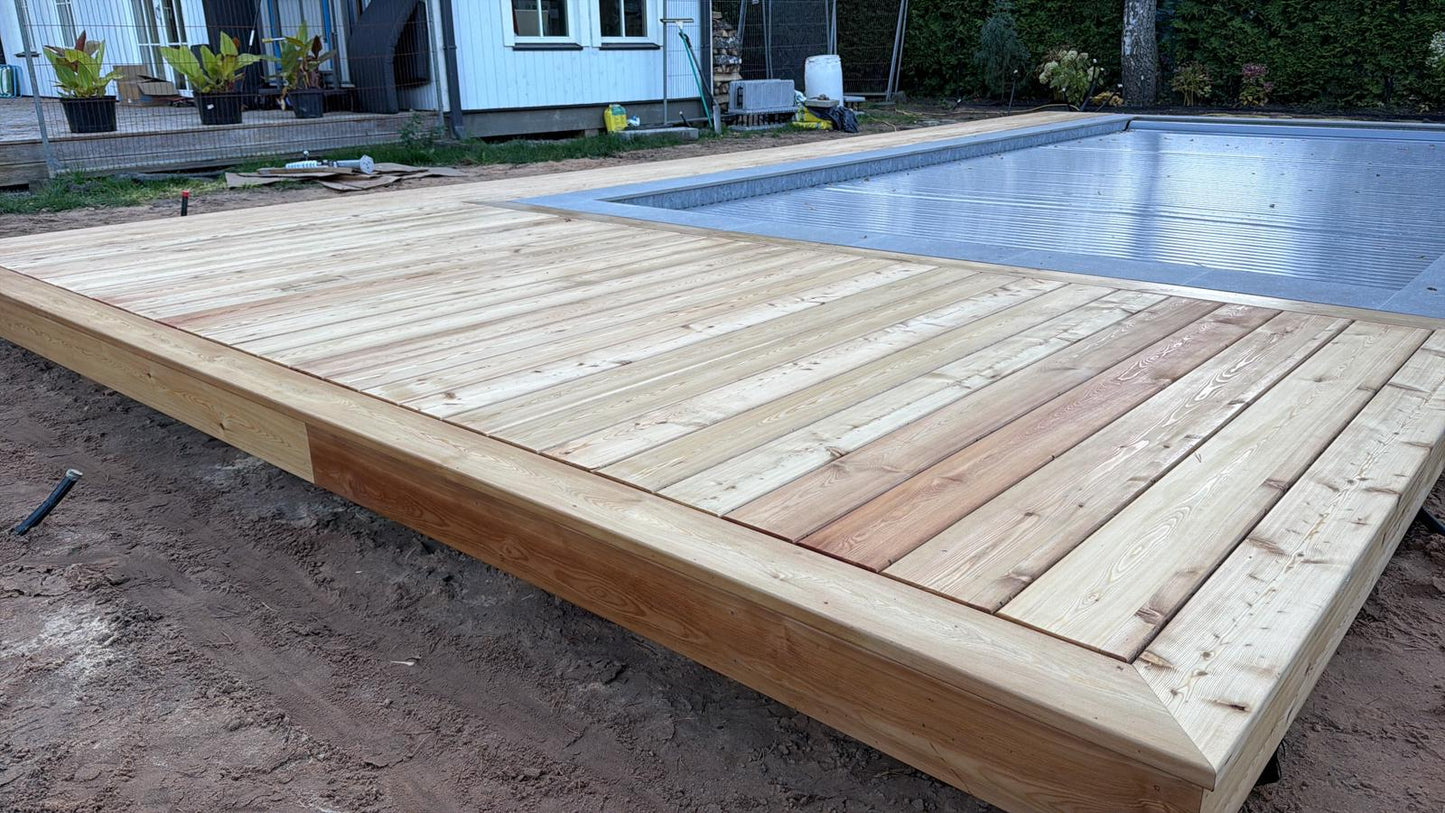 Iegremdējamās baseinu žalūzijas